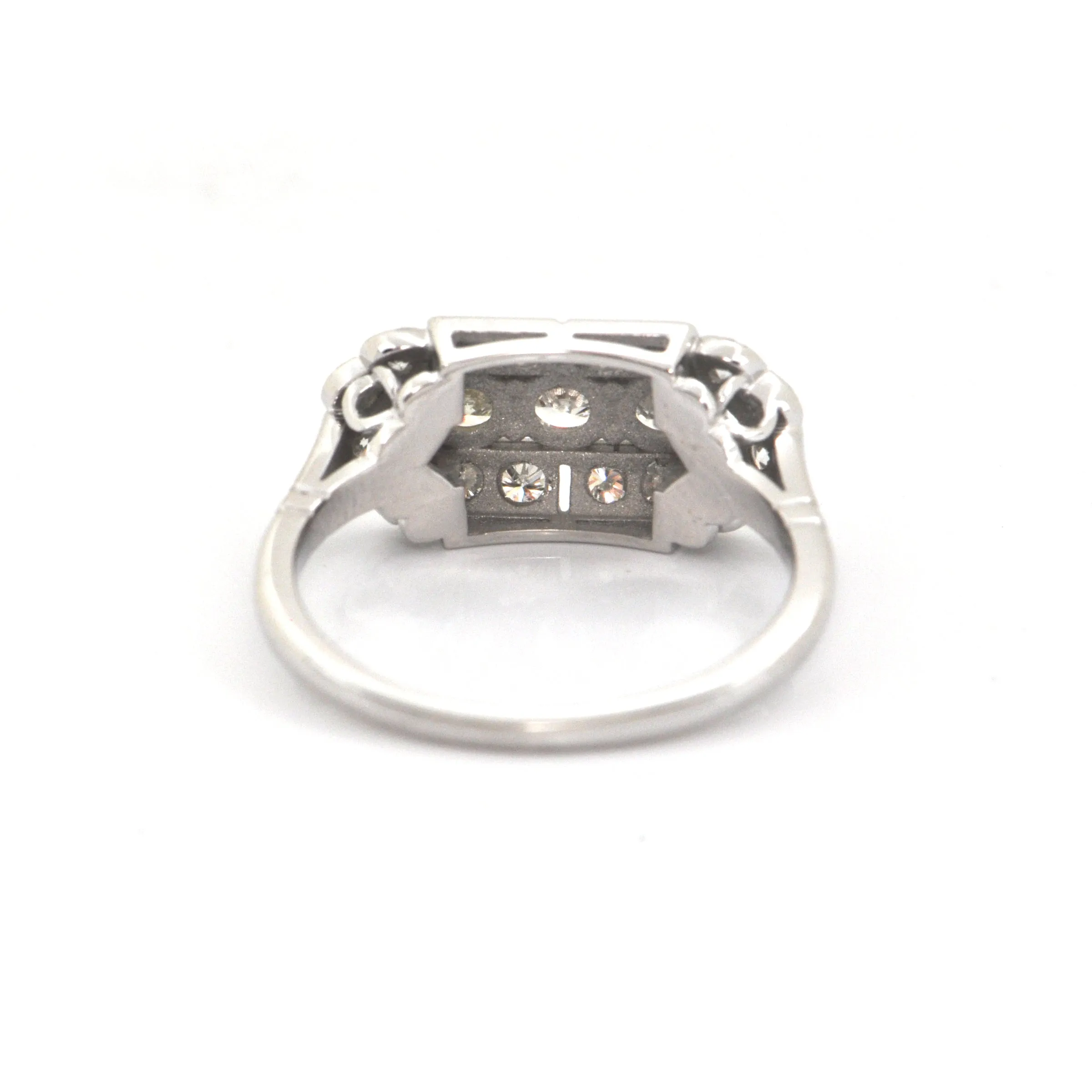 0.91CT Diamond and 18K White Gold Ring