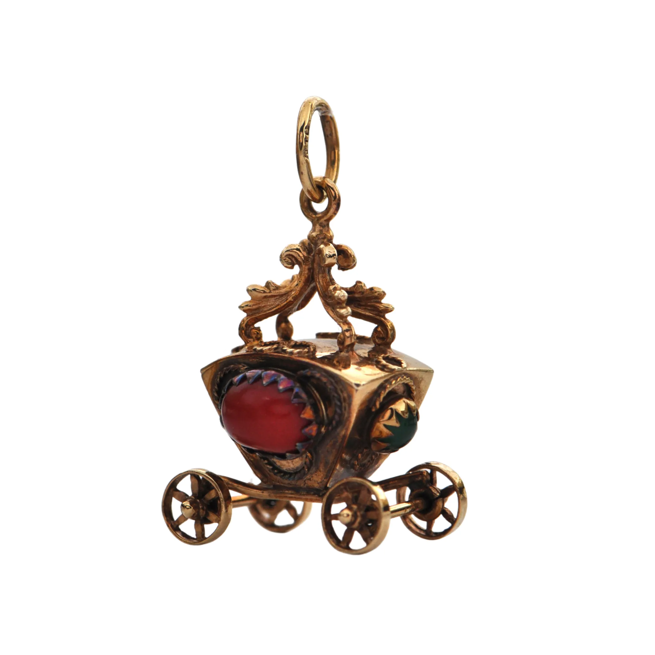 Vintage 10K Yellow Gold Carriage Charm